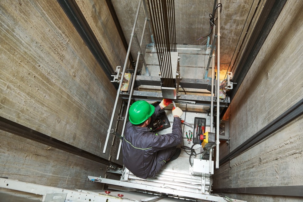 Photo of Maintenance of the home elevator