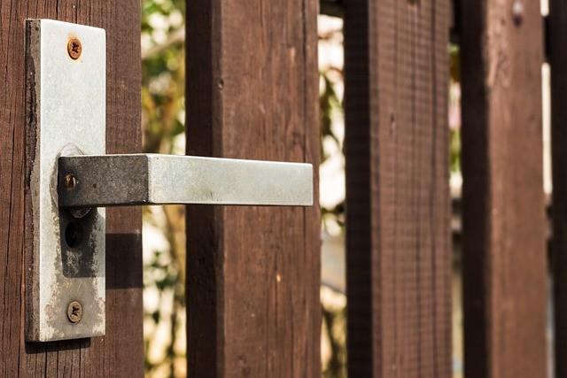 Single wooden gates