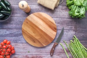 rounded chopping board