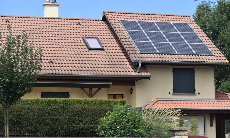 roof with gutters