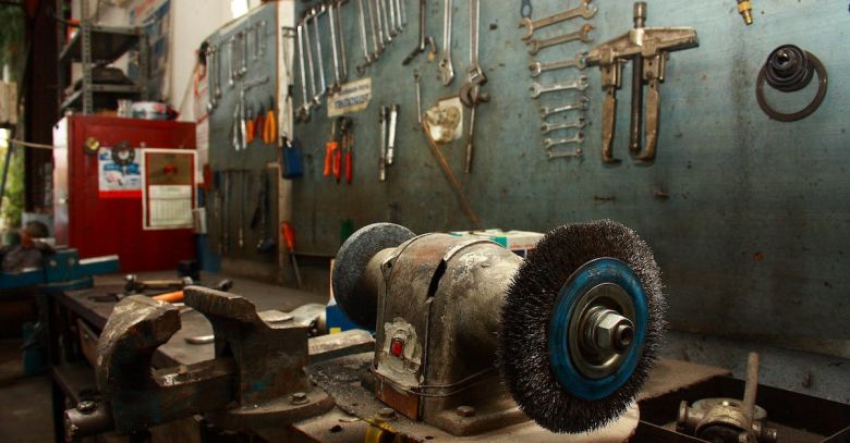 Torque Wrenches - Brown Sander