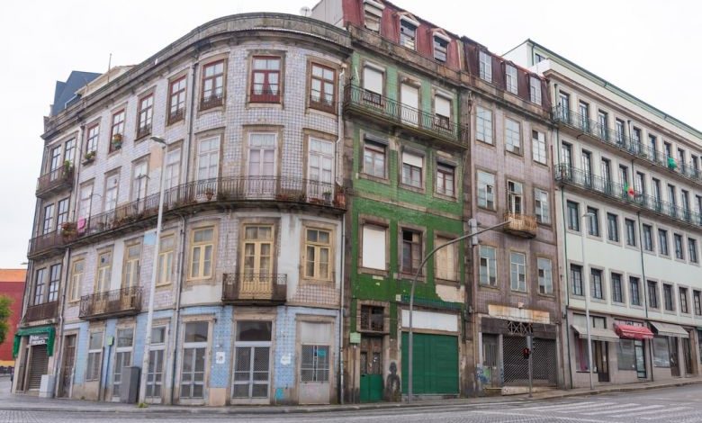 Architectural Styles - an old building with many windows and balconies