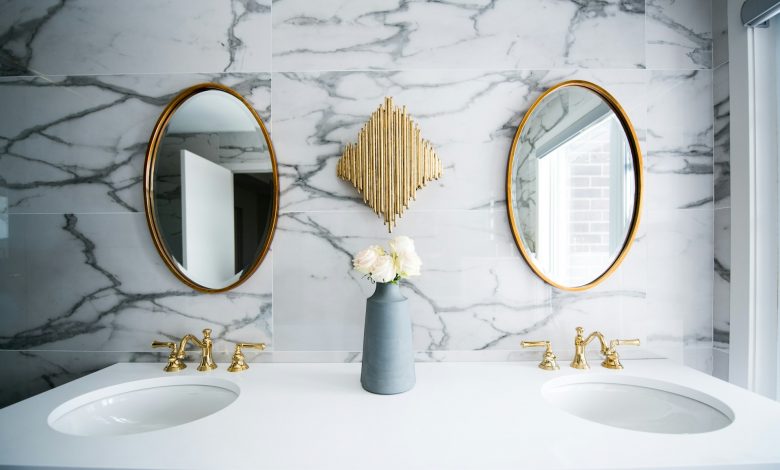 marble tiles in bath