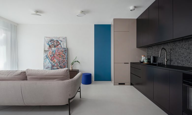 Creating a Seamless Look with Microcement on Floors and Walls